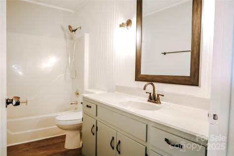 7 Windy Hollow Road Asheville NC 28806