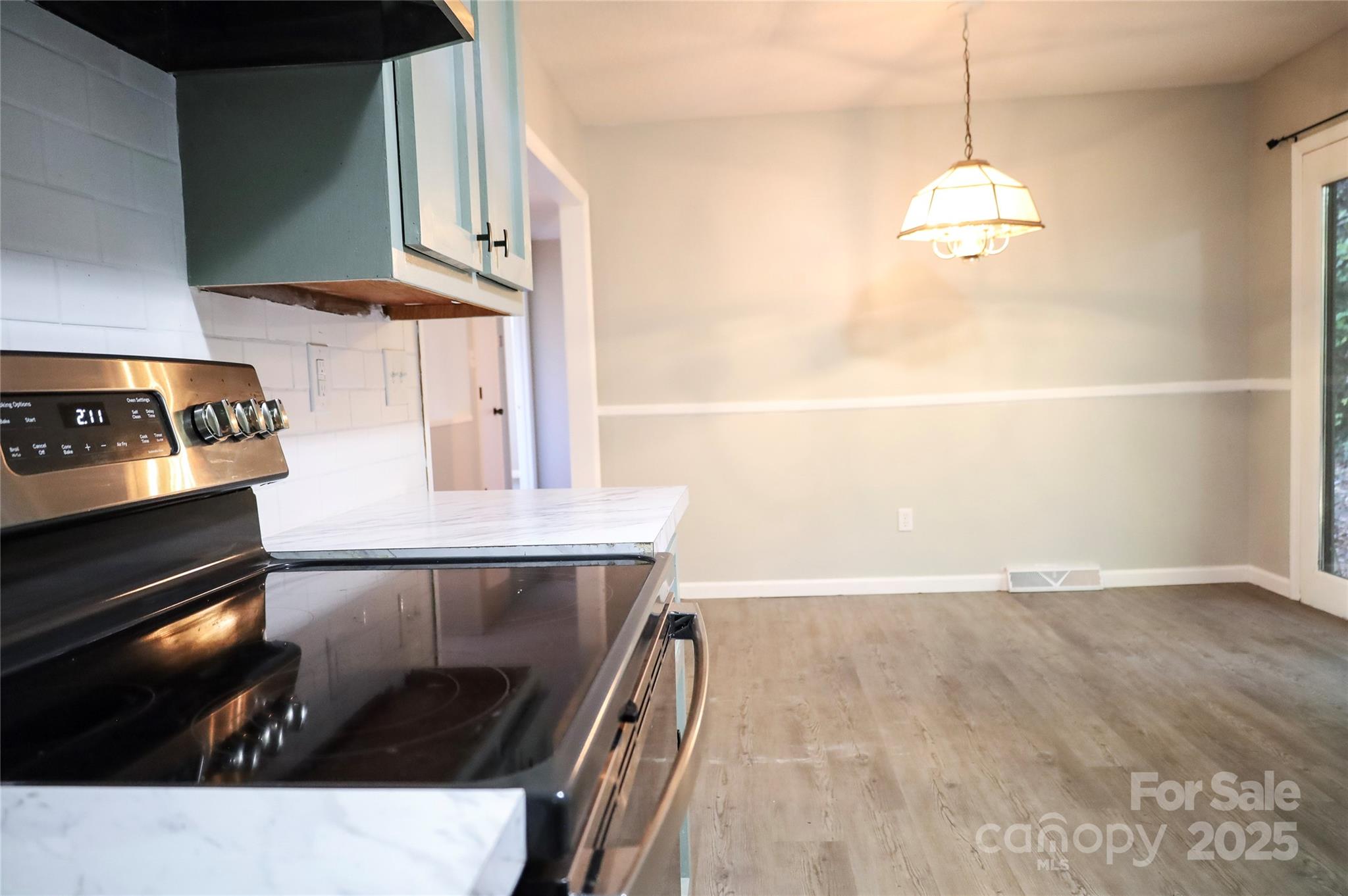 7 Windy Hollow Road Asheville NC 28806