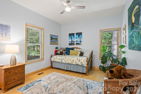 163 Old Poplar Lane Flat Rock NC 28731