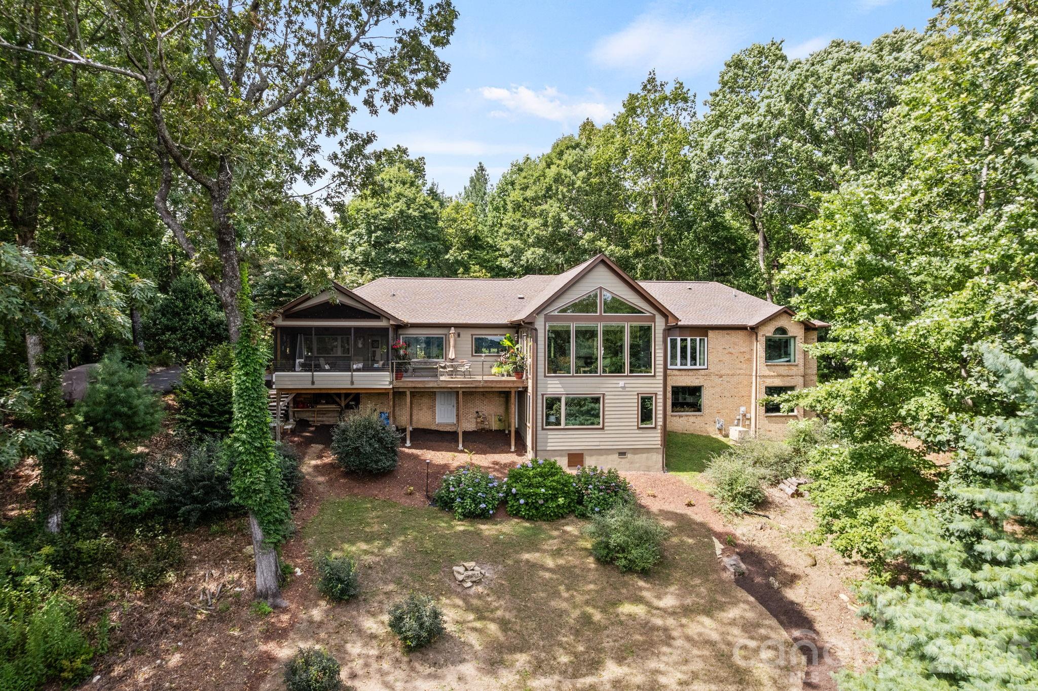 163 Old Poplar Lane Flat Rock NC 28731
