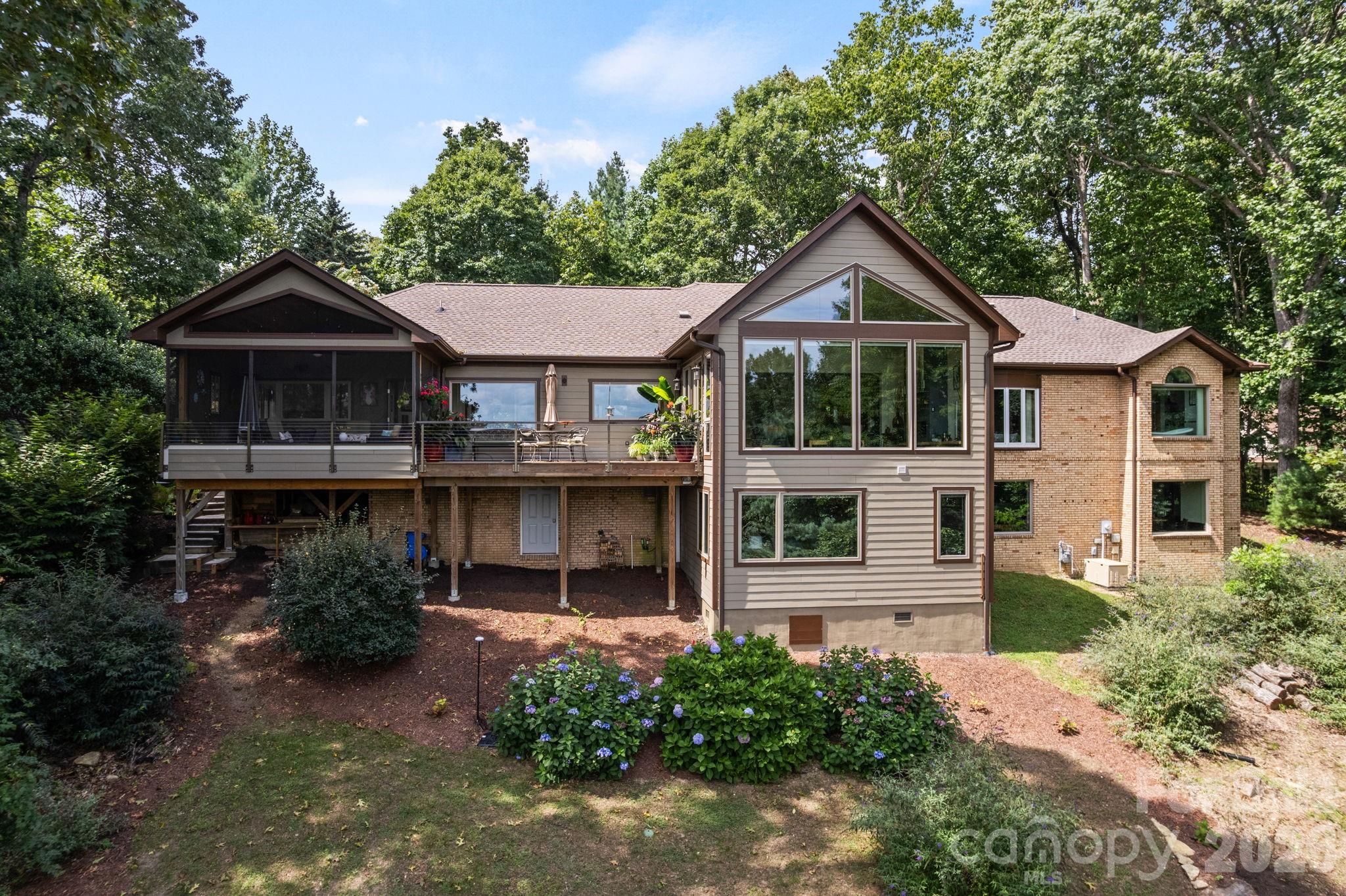163 Old Poplar Lane Flat Rock NC 28731