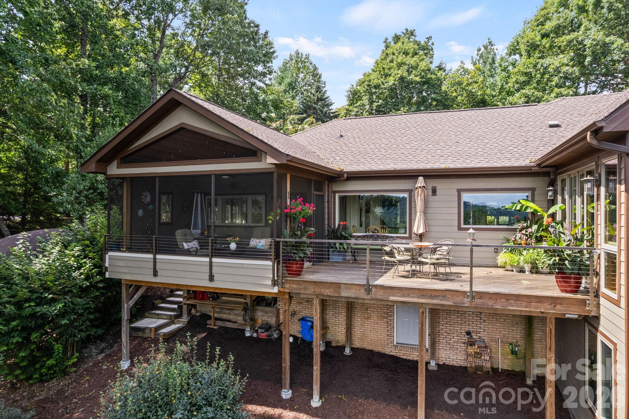 163 Old Poplar Lane Flat Rock NC 28731