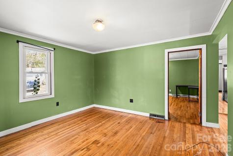 1271 Upper Brush Creek Road Fairview NC 28730