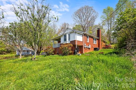 1271 Upper Brush Creek Road Fairview NC 28730