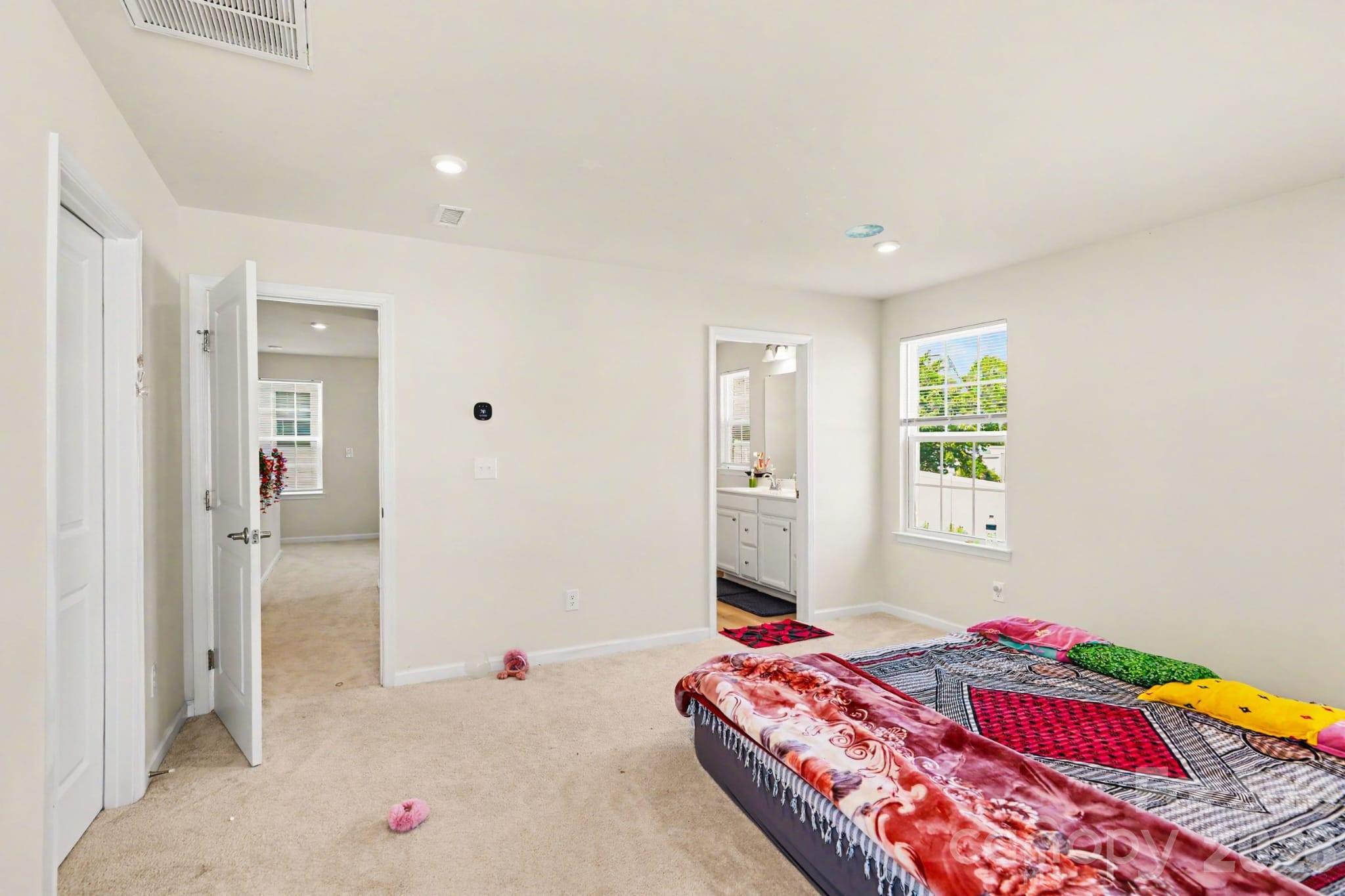 3243 Streamside Drive Davidson NC 28036