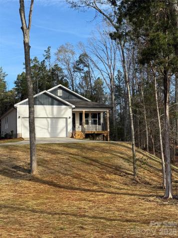 4581 Riverside Road Lancaster SC 29720