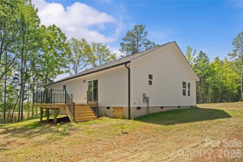4581 Riverside Road Lancaster SC 29720