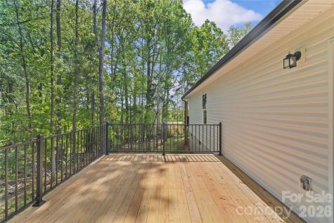 4581 Riverside Road Lancaster SC 29720