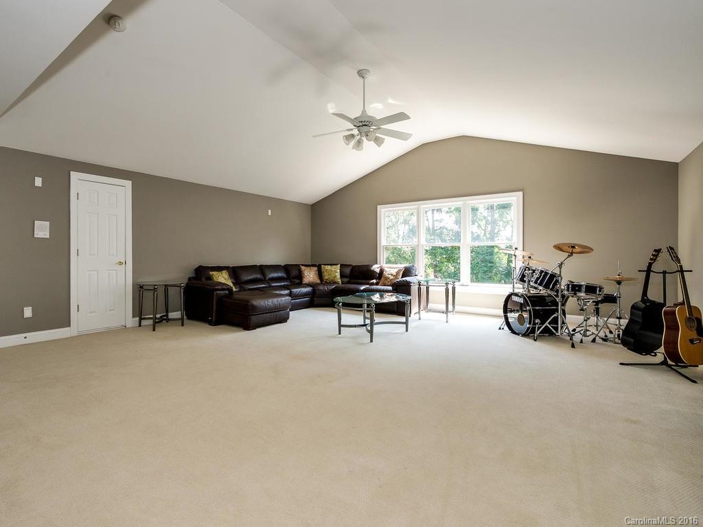 9923 Allyson Park Drive Charlotte NC 28277