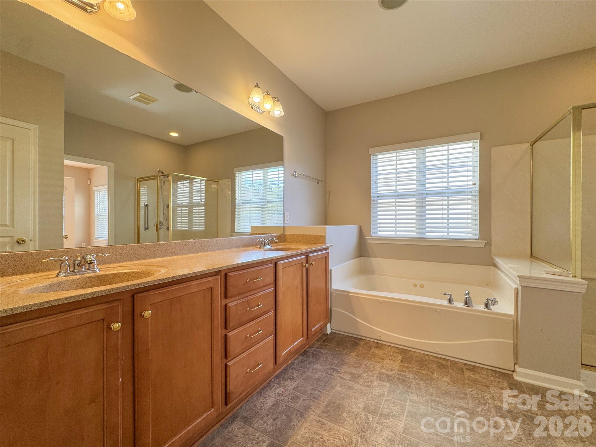 4102 Barclay Forest Drive Charlotte NC 28213