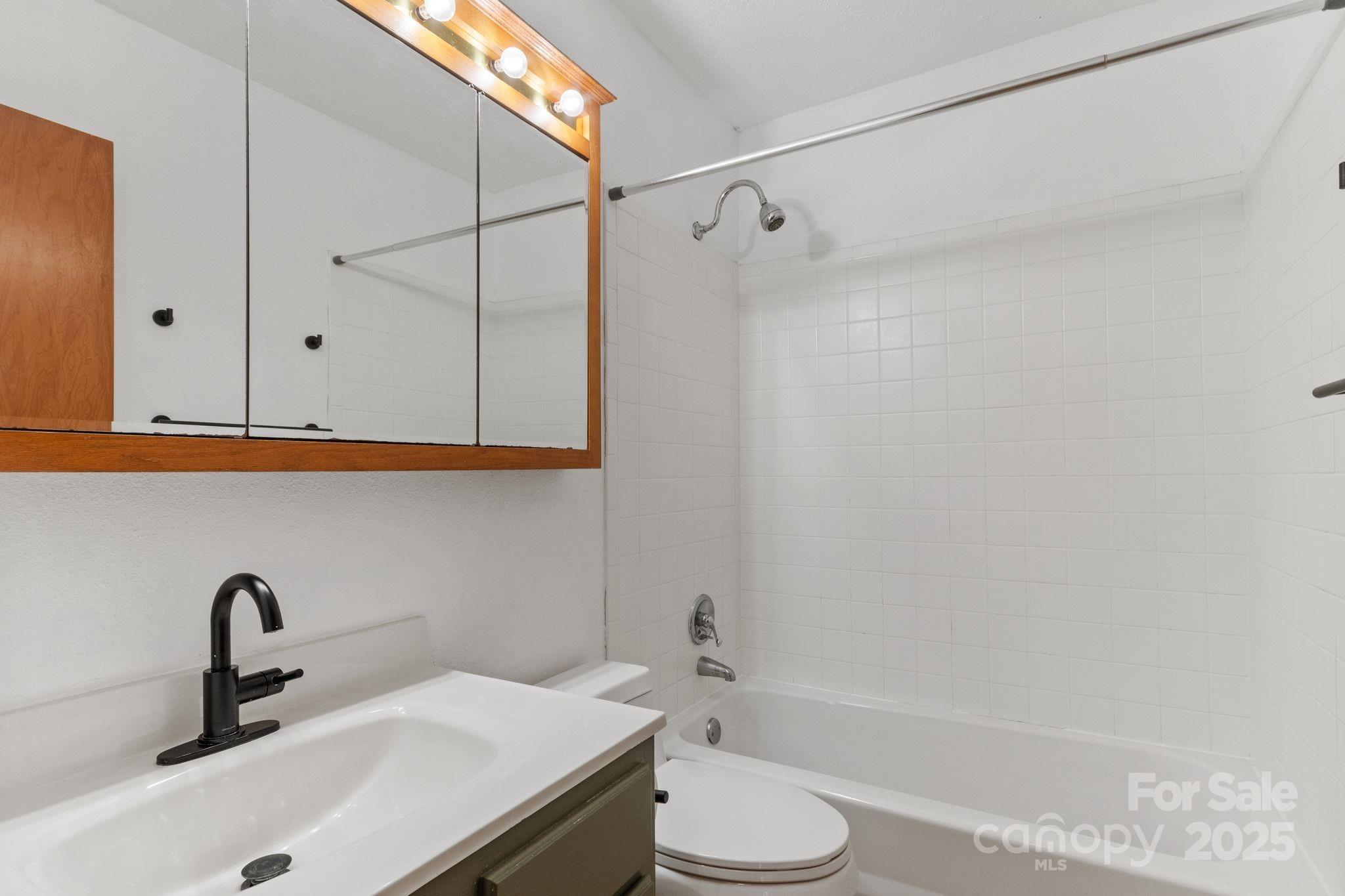 14 S Ridge Place Arden NC 28704