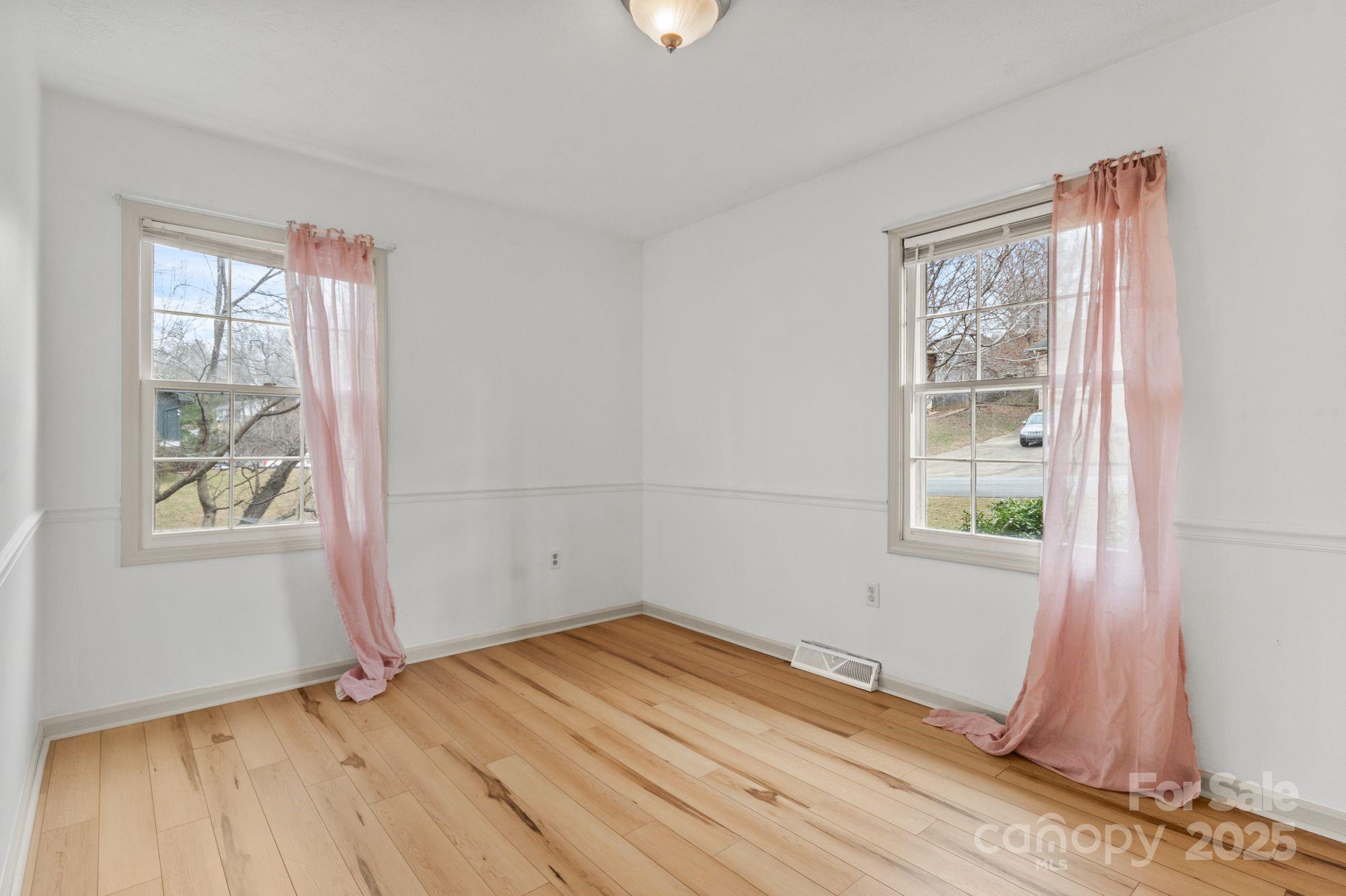 14 S Ridge Place Arden NC 28704