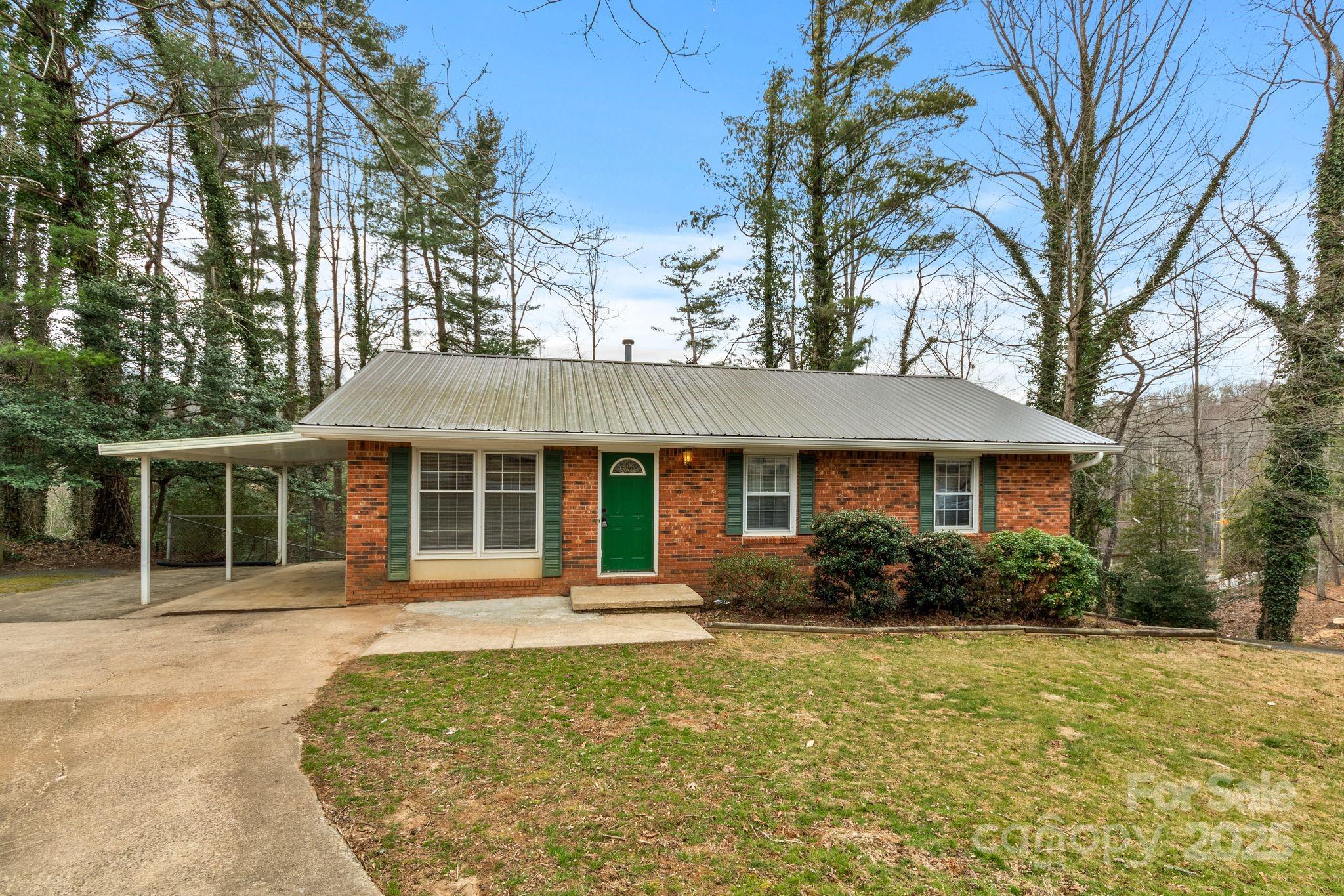 14 S Ridge Place Arden NC 28704