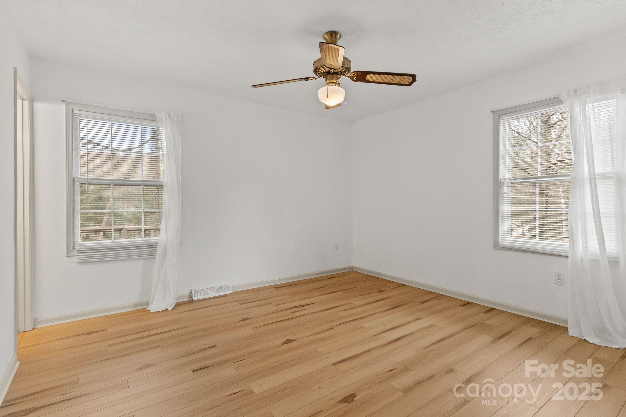 14 S Ridge Place Arden NC 28704