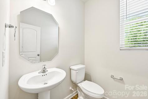 1325 Southern Sugar Drive Charlotte NC 28262