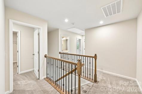 1325 Southern Sugar Drive Charlotte NC 28262