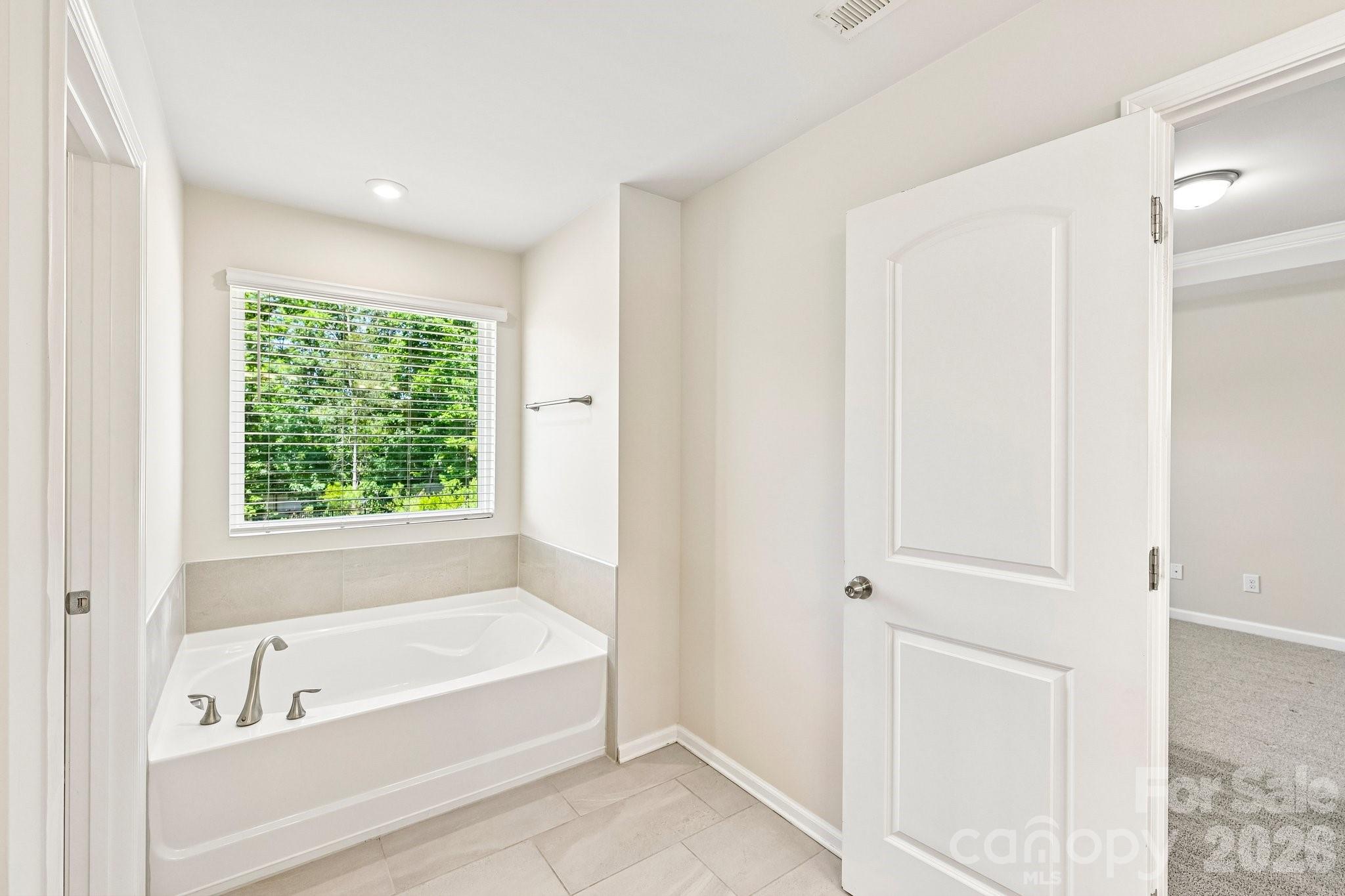 1325 Southern Sugar Drive Charlotte NC 28262