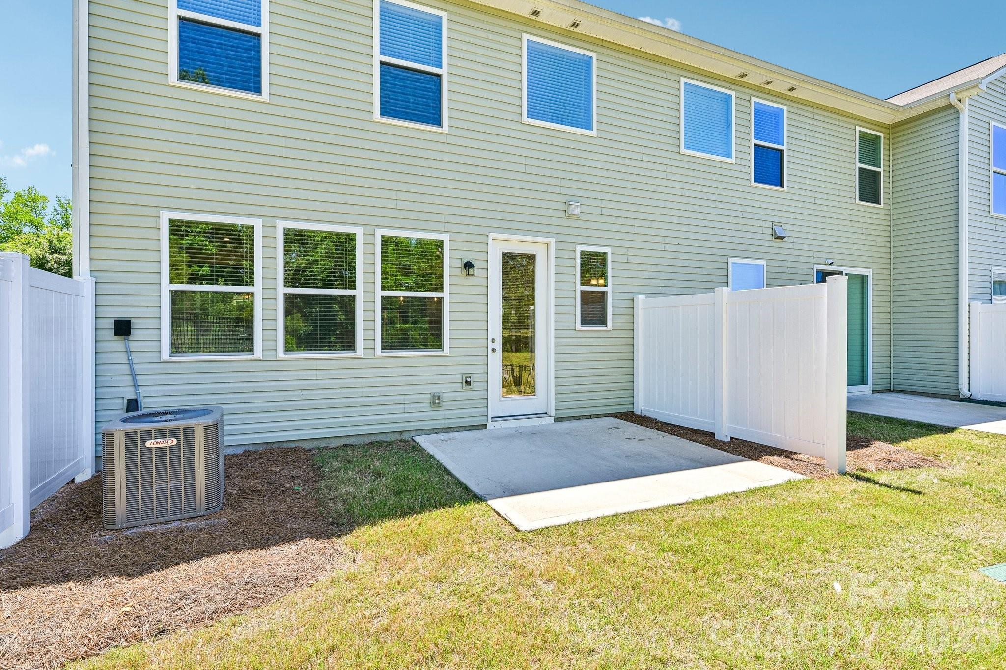 1325 Southern Sugar Drive Charlotte NC 28262