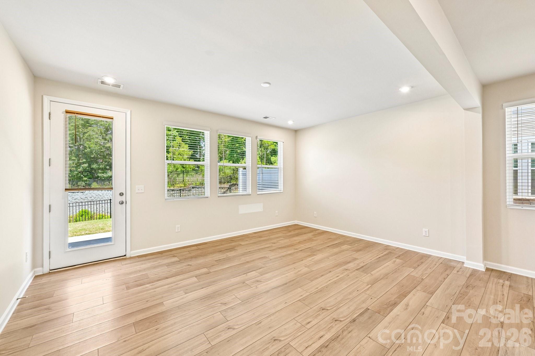1325 Southern Sugar Drive Charlotte NC 28262