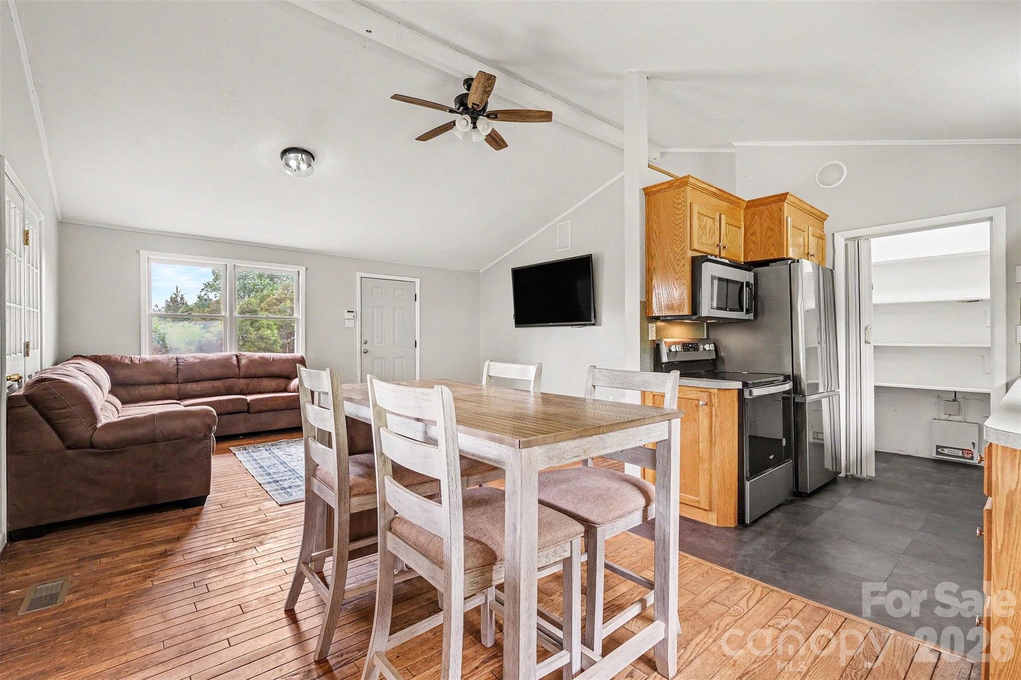 2960 Lavina Lane Claremont NC 28610