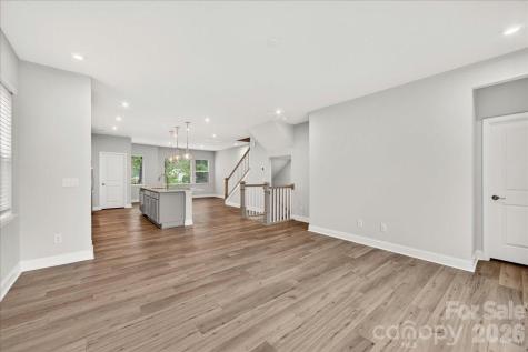 921 Archway Lane Charlotte NC 28217