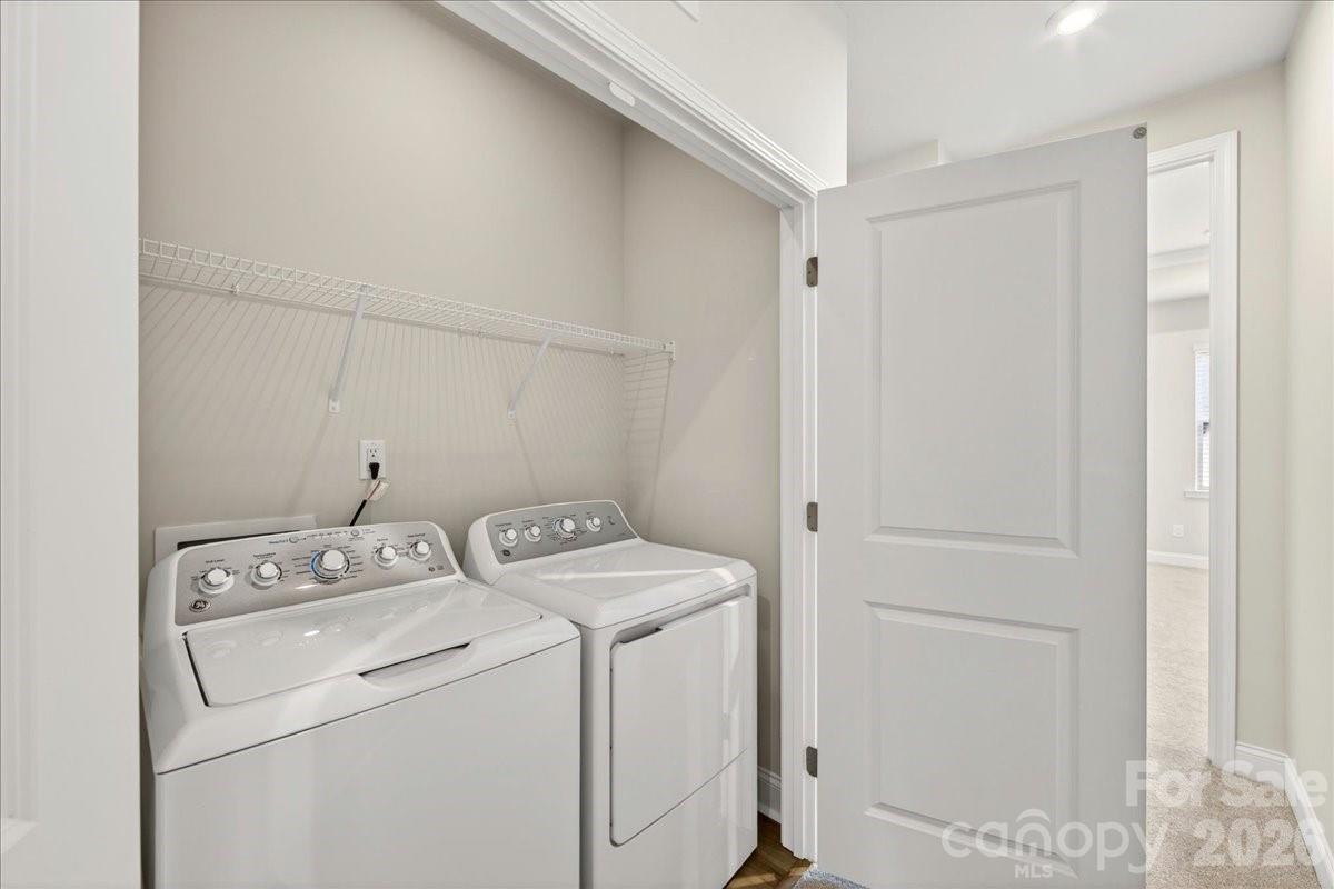 921 Archway Lane Charlotte NC 28217