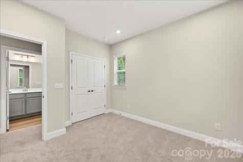 921 Archway Lane Charlotte NC 28217