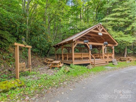 839 Wolf Laurel Drive Maggie Valley NC 28751