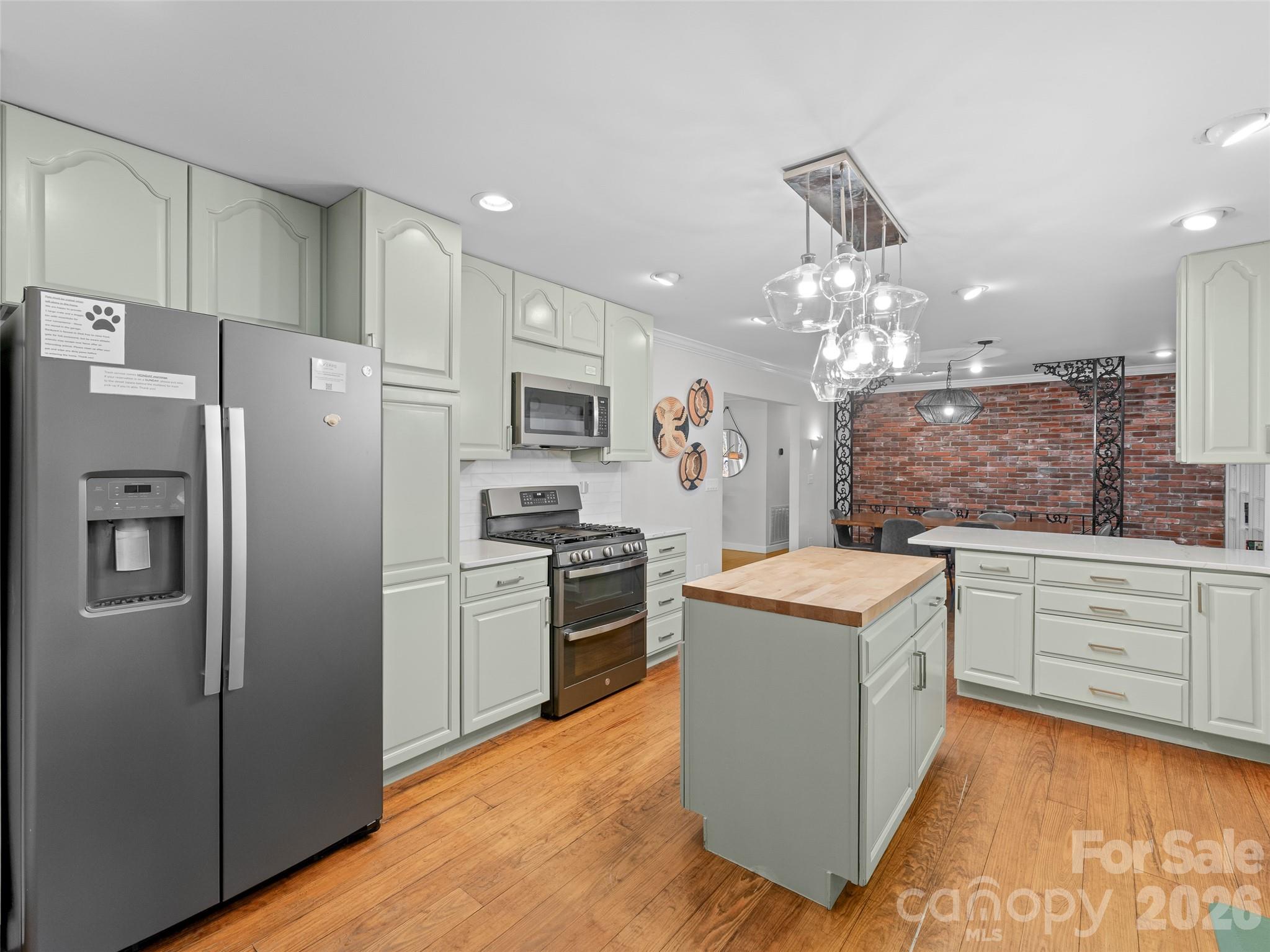 4030 Little River Road Hendersonville NC 28739