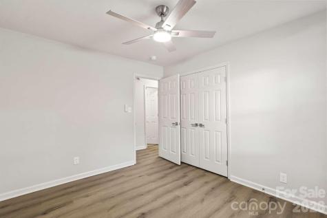 6134 Mayridge Drive Charlotte NC 28215