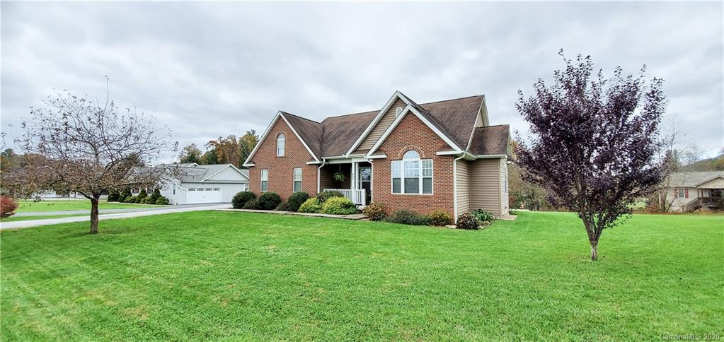 685 Bryson Road Candler NC 28715
