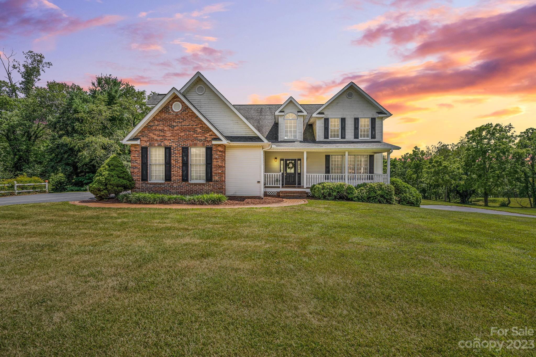 113 Caldonia Drive Candler NC 28715