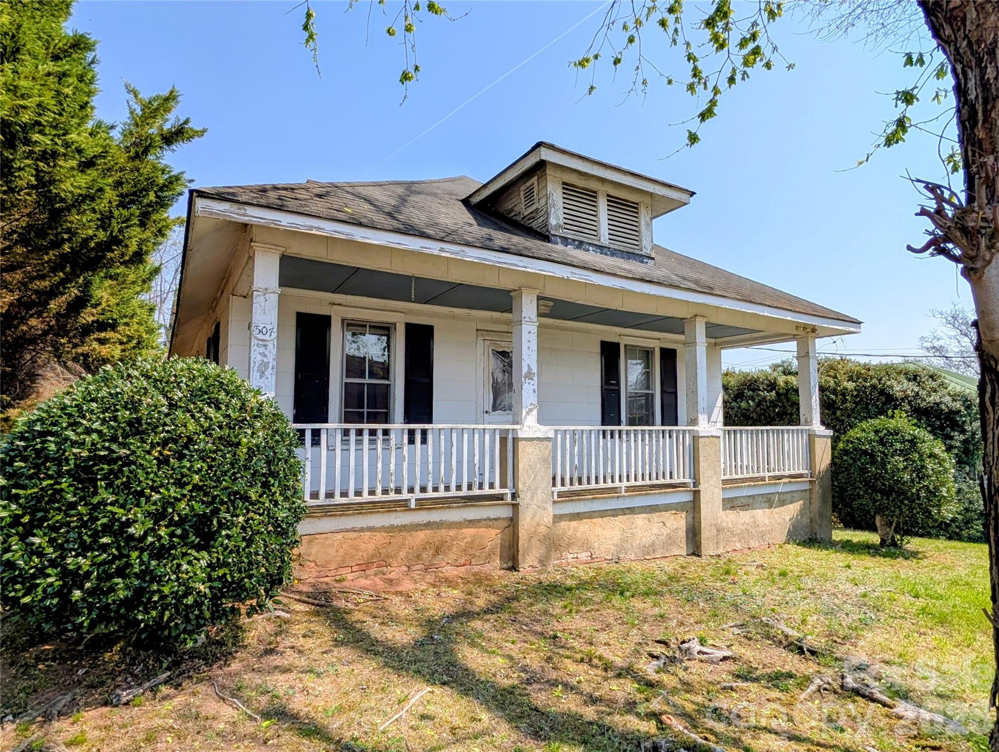 507 S College Street Morganton NC 28655