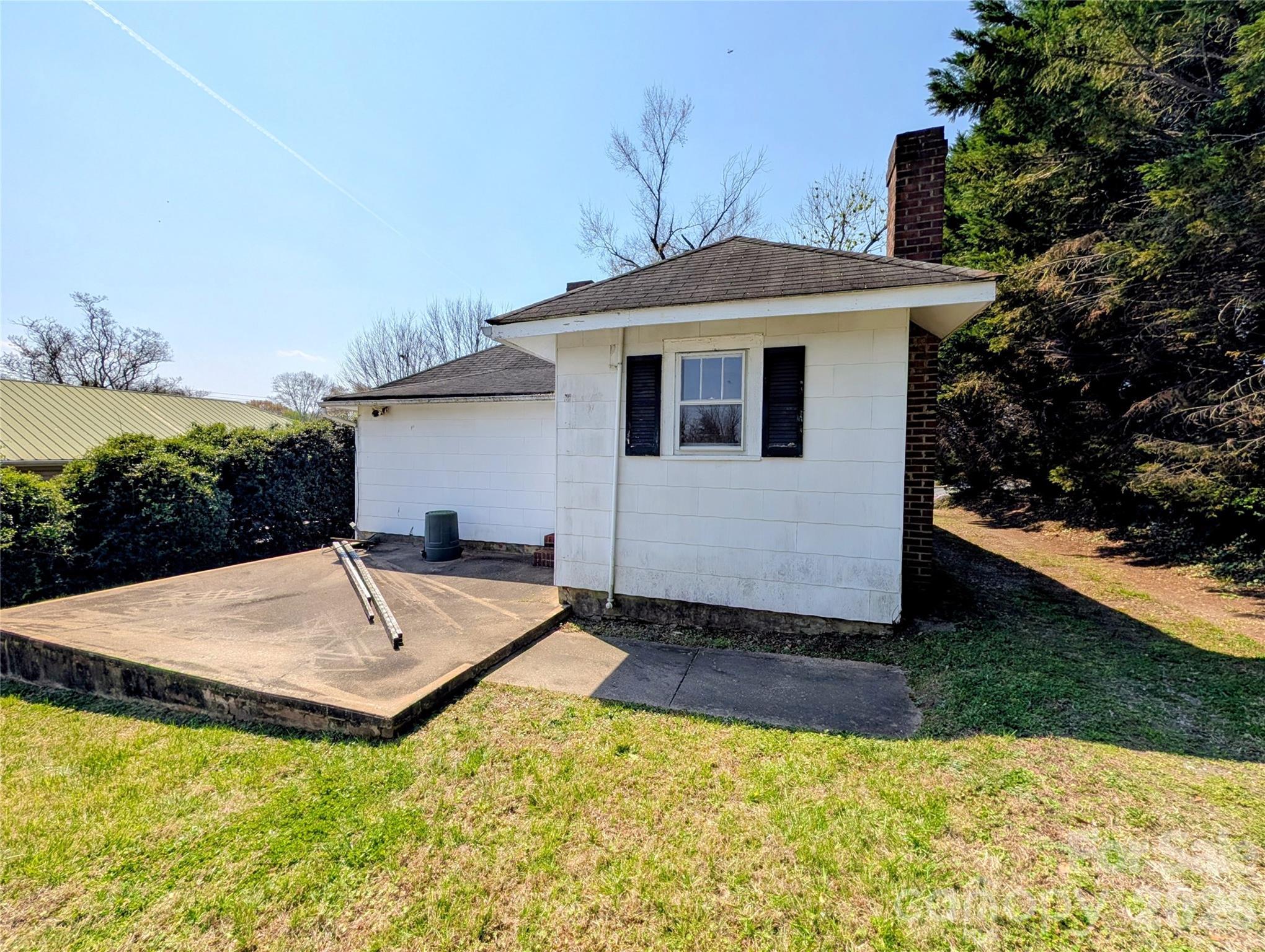 507 S College Street Morganton NC 28655