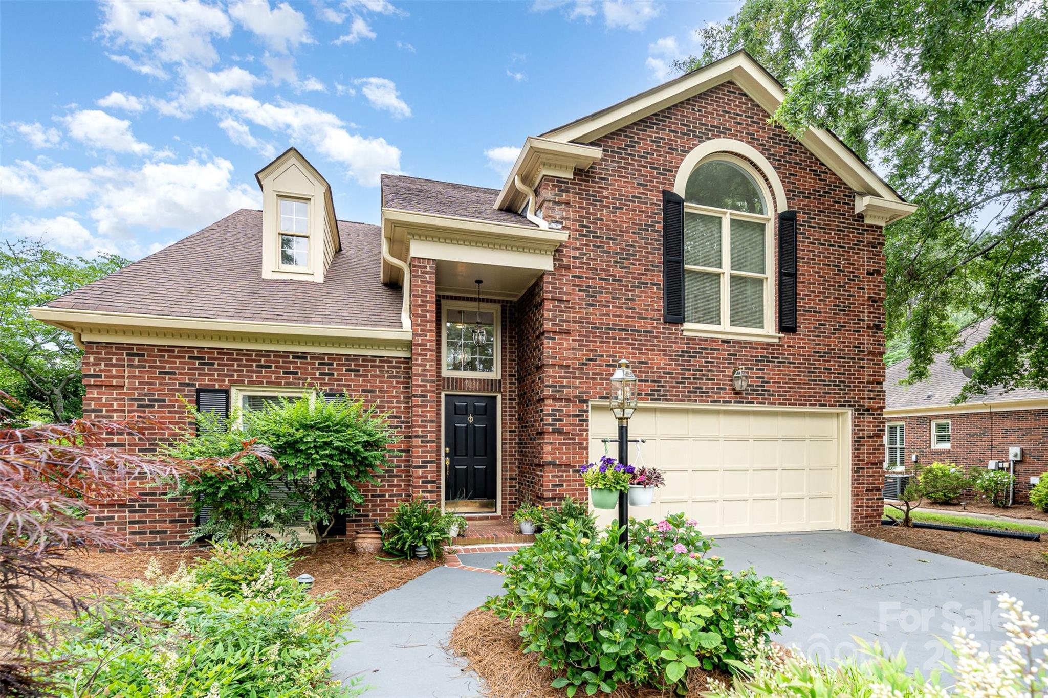 7031 Walton Heath Lane Charlotte NC 28277
