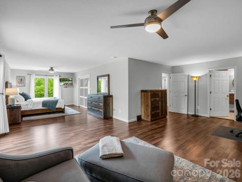 656 Cashiers Valley Road Brevard NC 28712