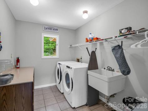 656 Cashiers Valley Road Brevard NC 28712