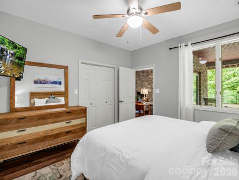 656 Cashiers Valley Road Brevard NC 28712