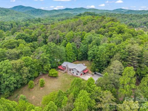 656 Cashiers Valley Road Brevard NC 28712