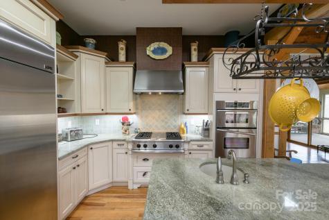 324 Austin Mountain Drive Burnsville NC 28714