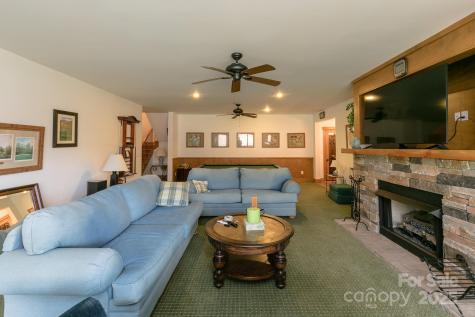 324 Austin Mountain Drive Burnsville NC 28714