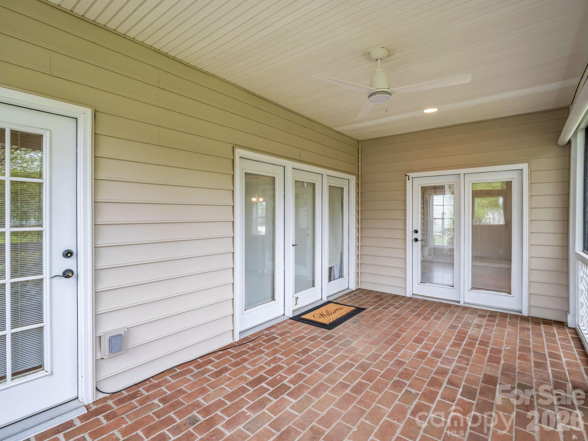 276 Cambridge Drive Brevard NC 28712