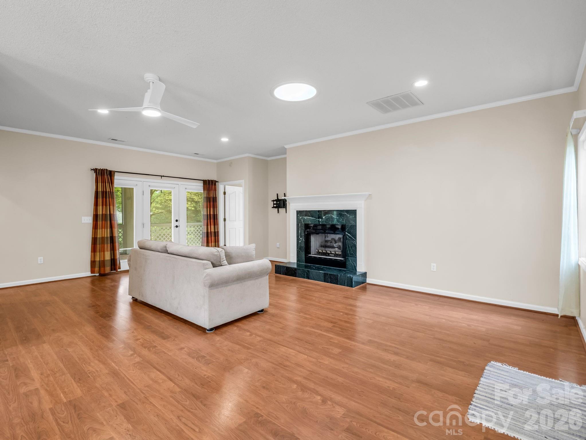 276 Cambridge Drive Brevard NC 28712