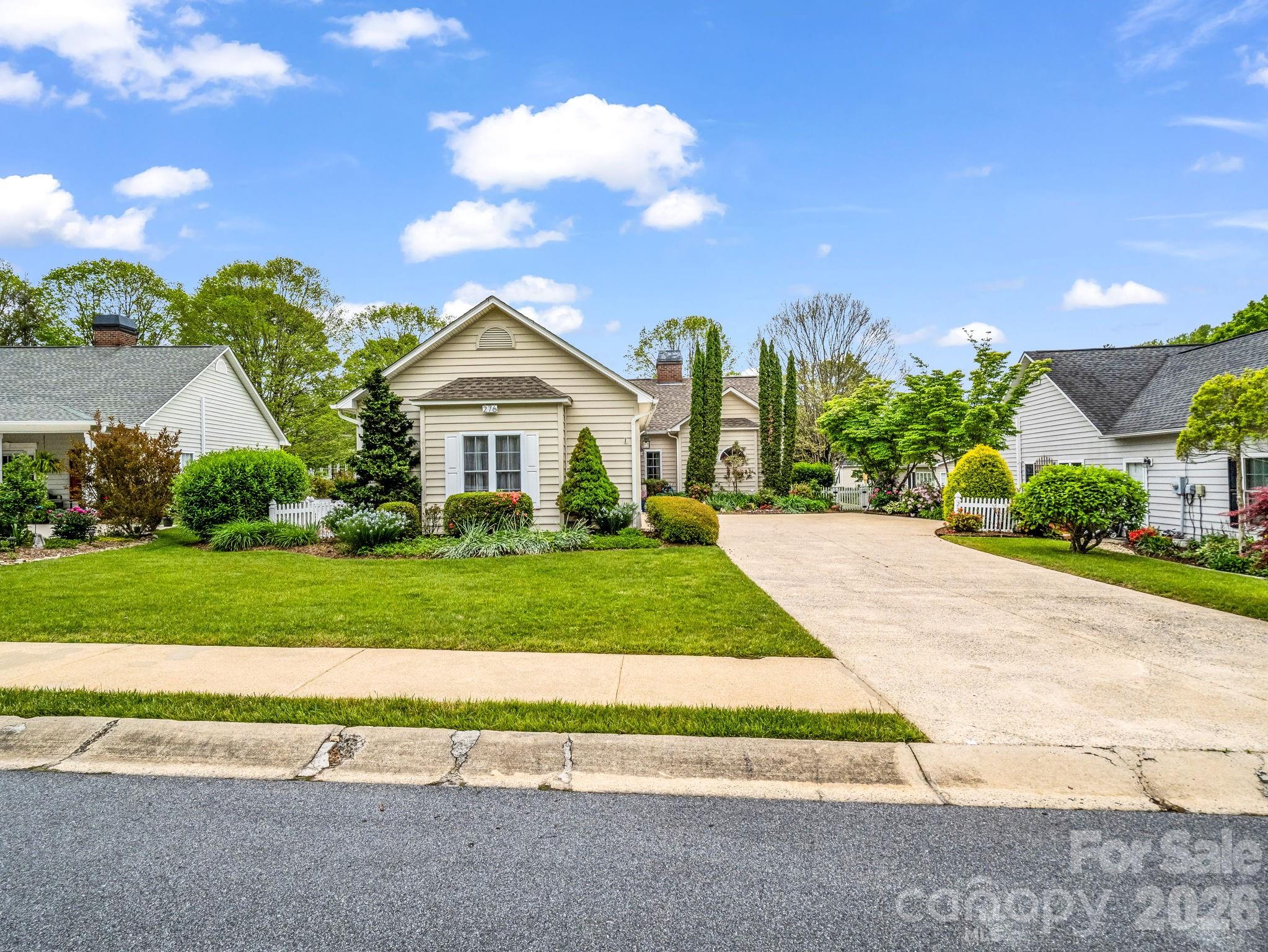 276 Cambridge Drive Brevard NC 28712