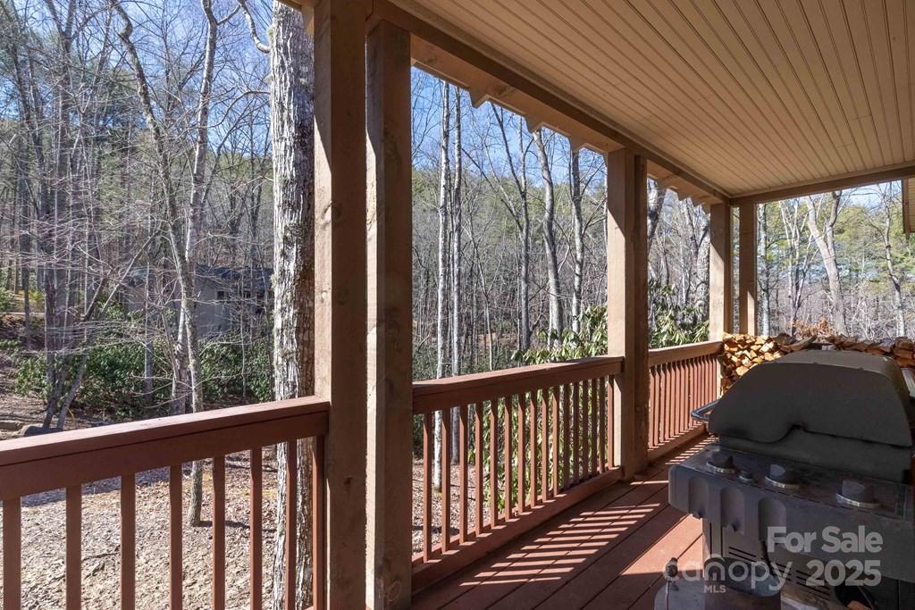 31 Whispering Falls Court Tuckasegee NC 28783