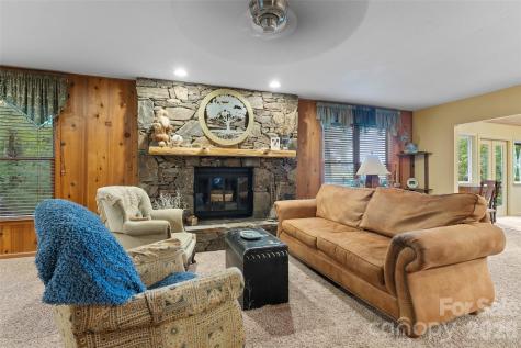 219 Kentwood Lane Pisgah Forest NC 28768