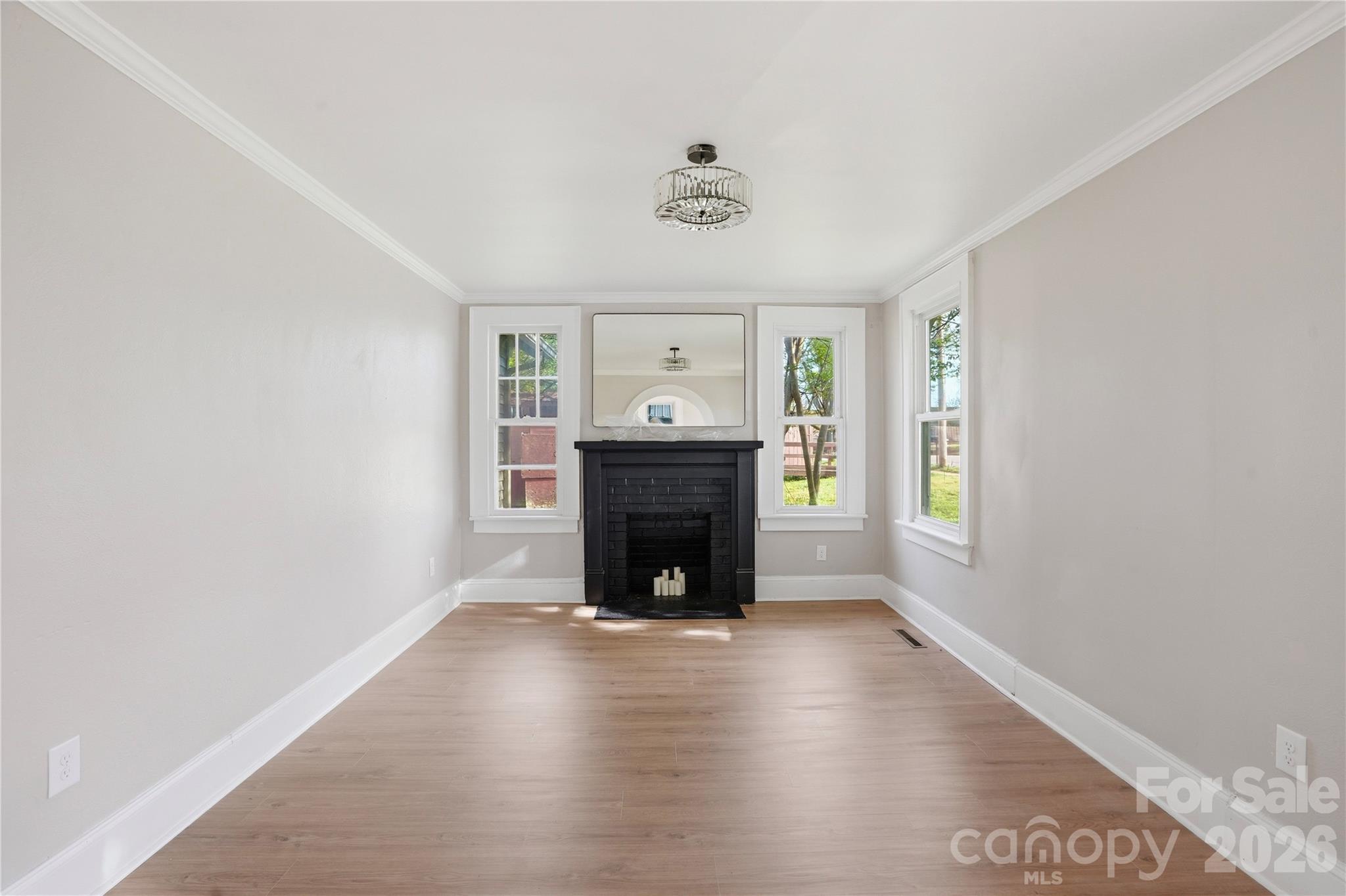 234 S Ervin Avenue Newton NC 28658