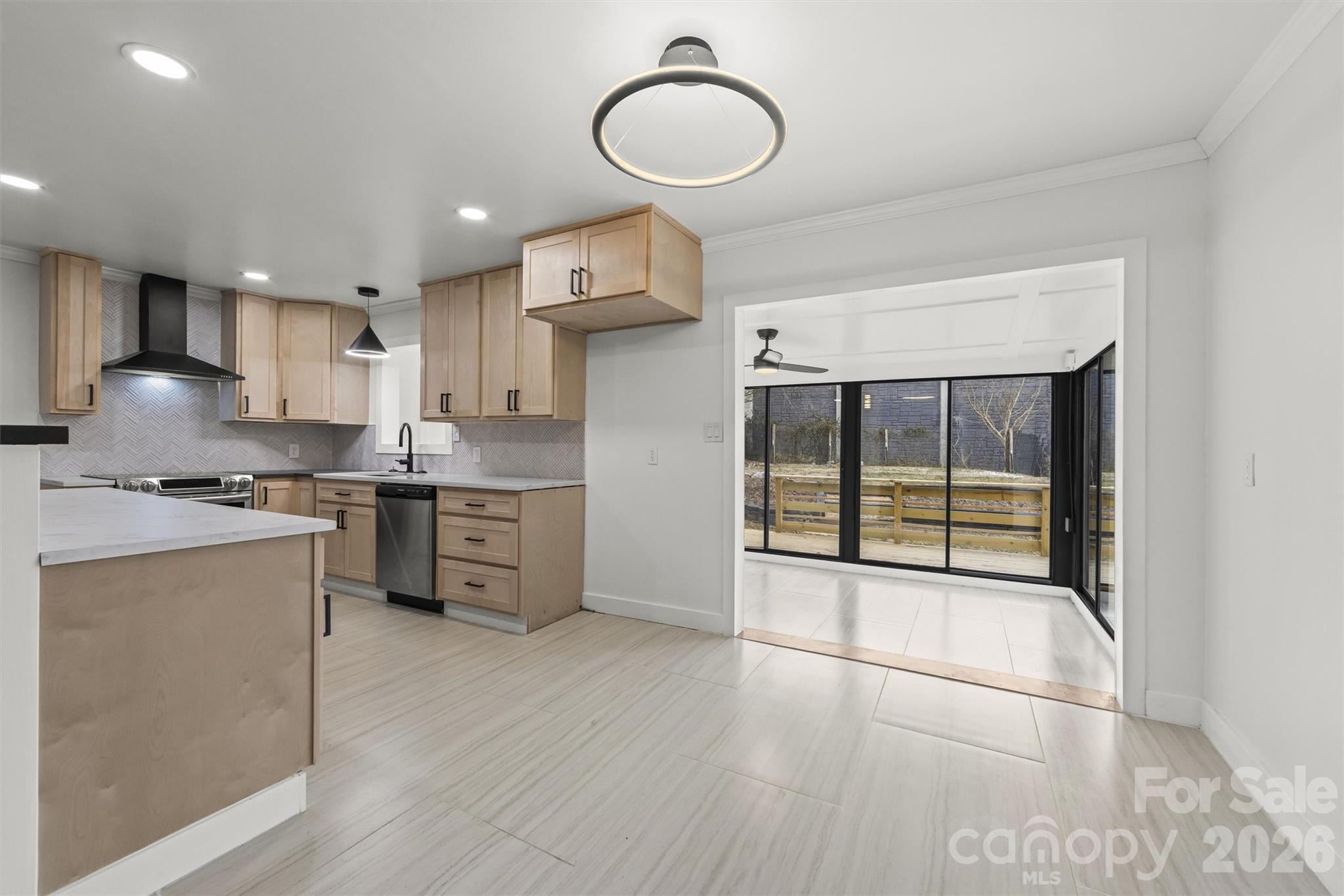 28 Pine Lane Asheville NC 28806