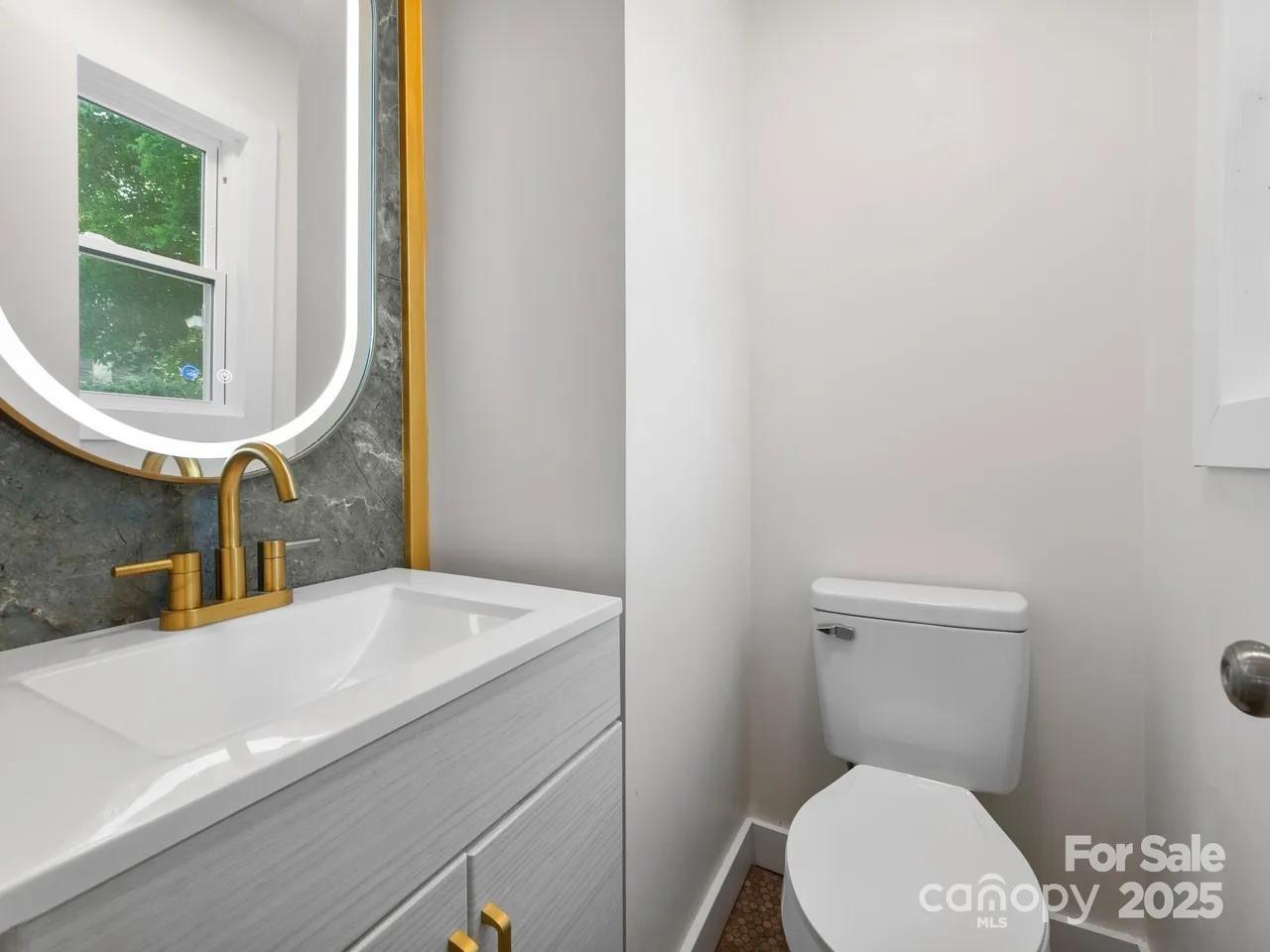 28 Pine Lane Asheville NC 28806