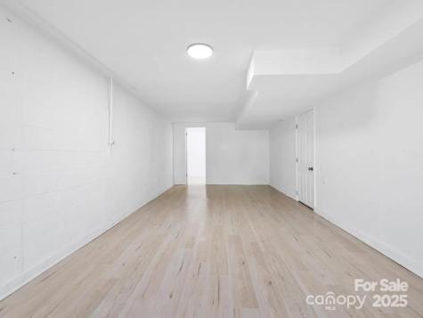 28 Pine Lane Asheville NC 28806